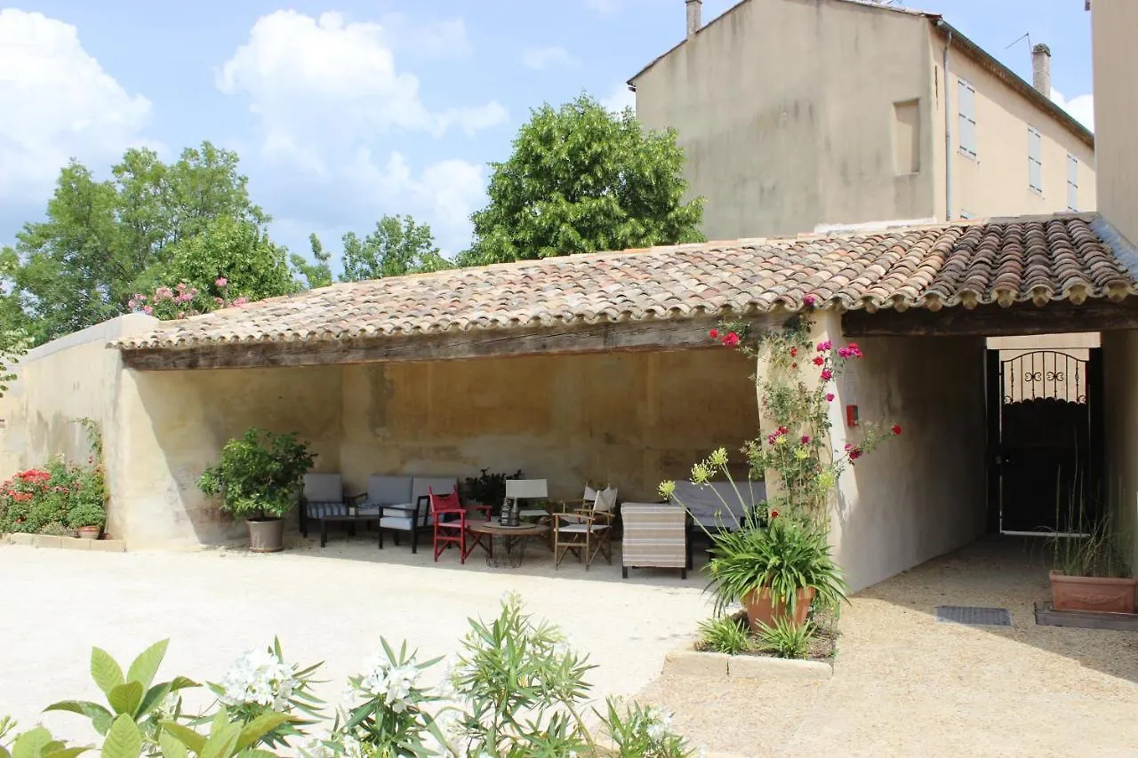 Apartament Entre Les Sorgues Ardoise LʼIsle-sur-la-Sorgue Francja